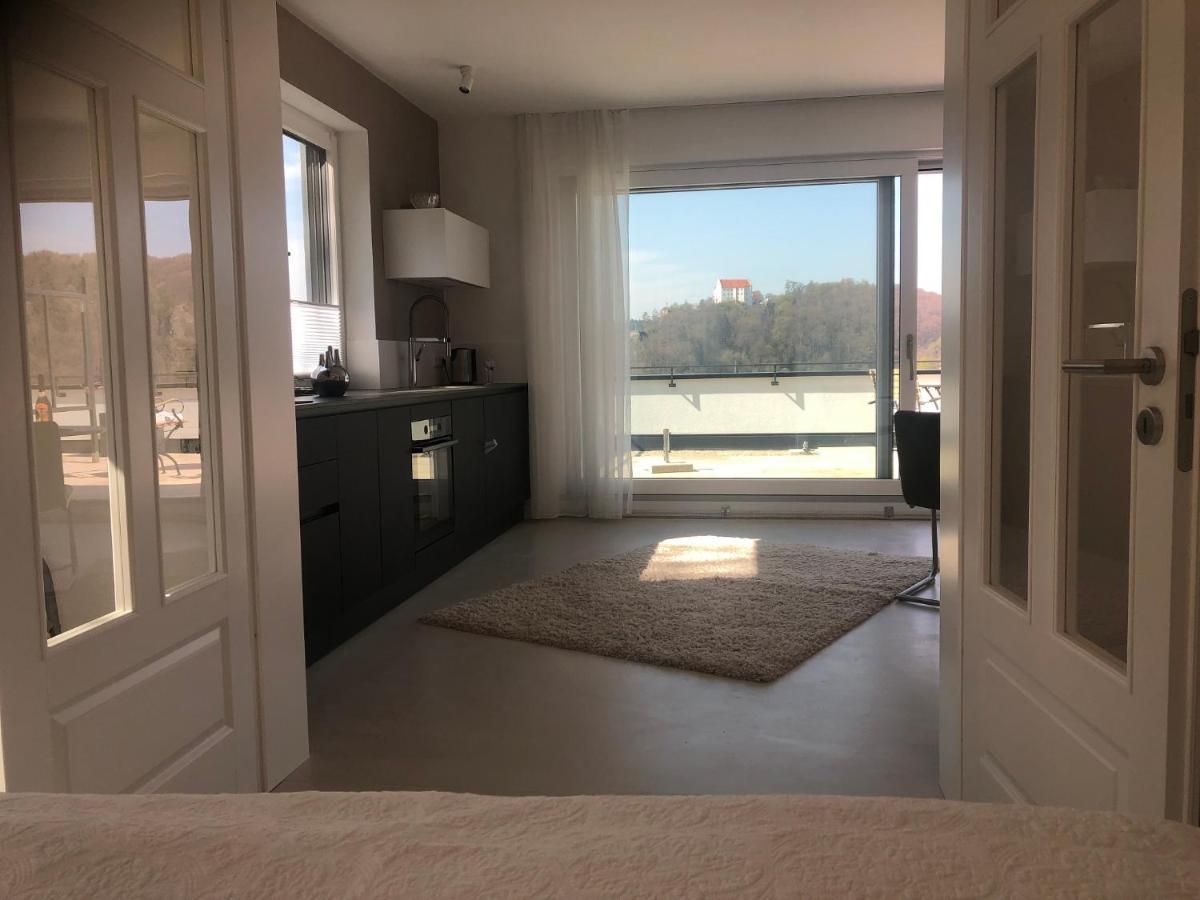 Ferienchalet Burgenblick Риденбург Екстериор снимка